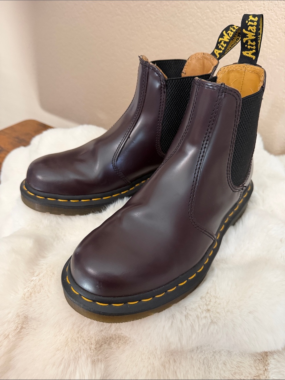Dr. Martens 2976 AirWair Arcadia Leather Chelsea Women's Boots Size 6 Like New